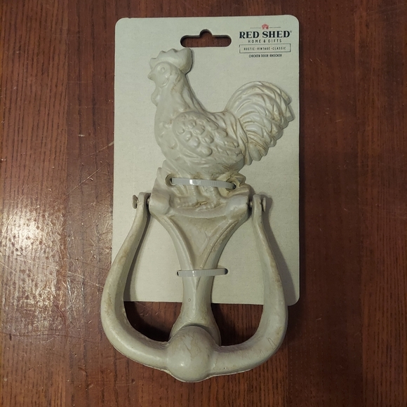 Red Shed White Chicken Door Knocker - Picture 1 of 4